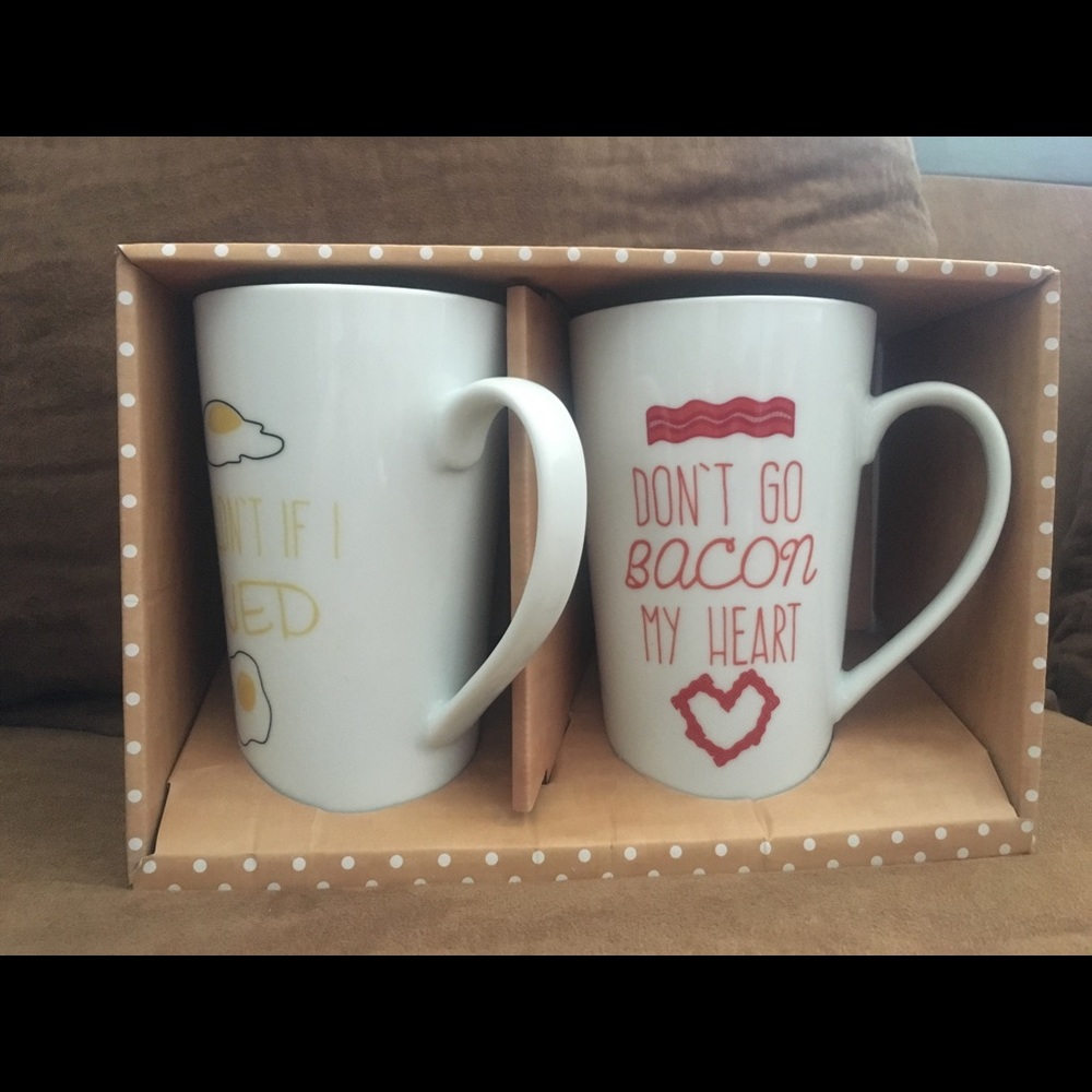 Set of 2 mugs